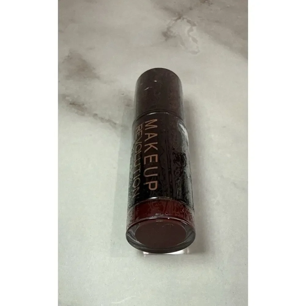 Makeup Revolution Amazing Lipstick In Reckless
